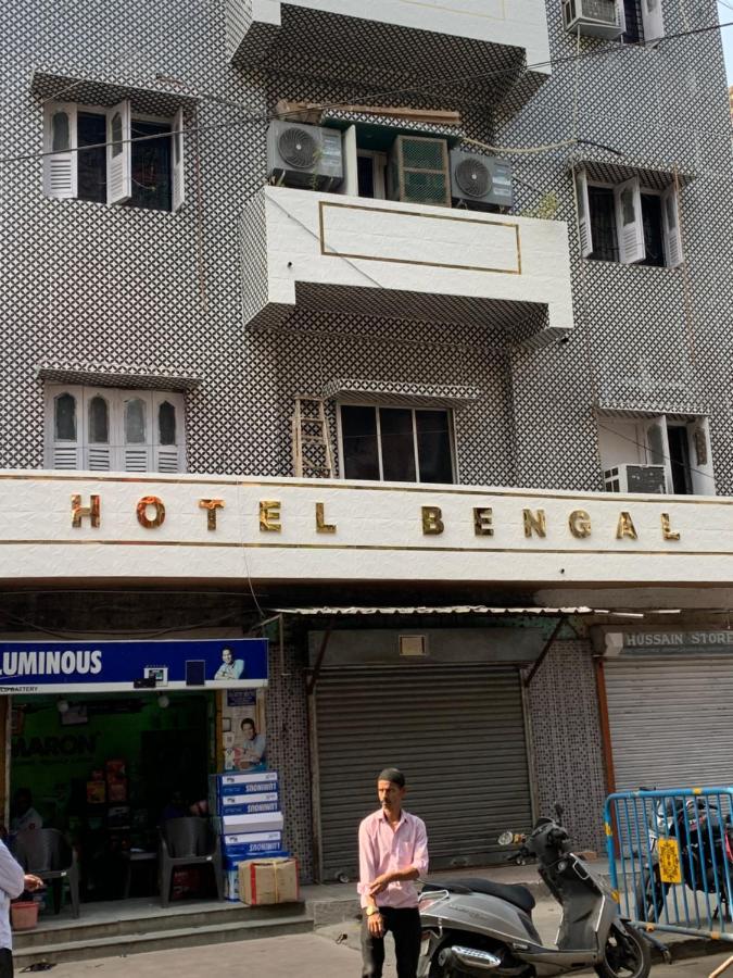 Hotel Bengal -100M From Park Circus 7 Point 콜카타 외부 사진