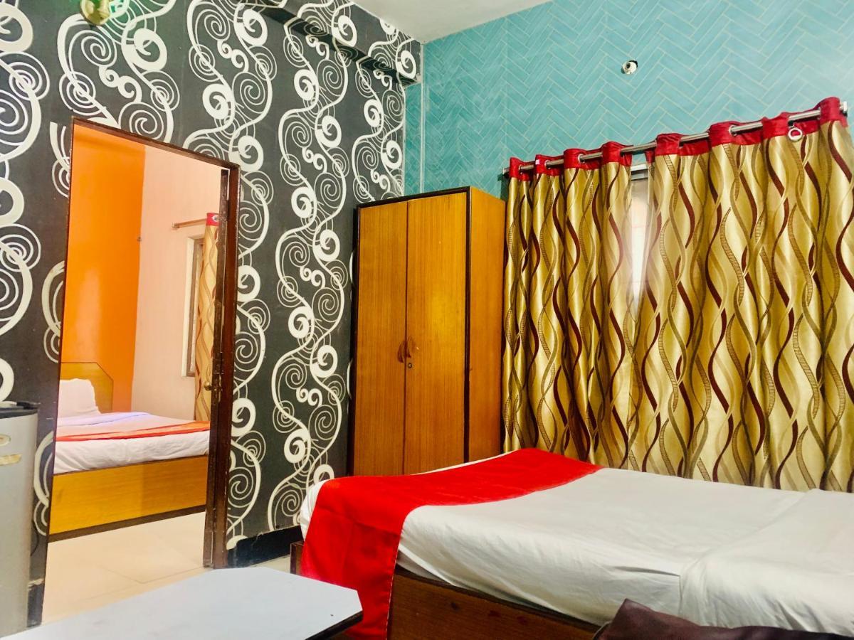 Hotel Bengal -100M From Park Circus 7 Point 콜카타 외부 사진